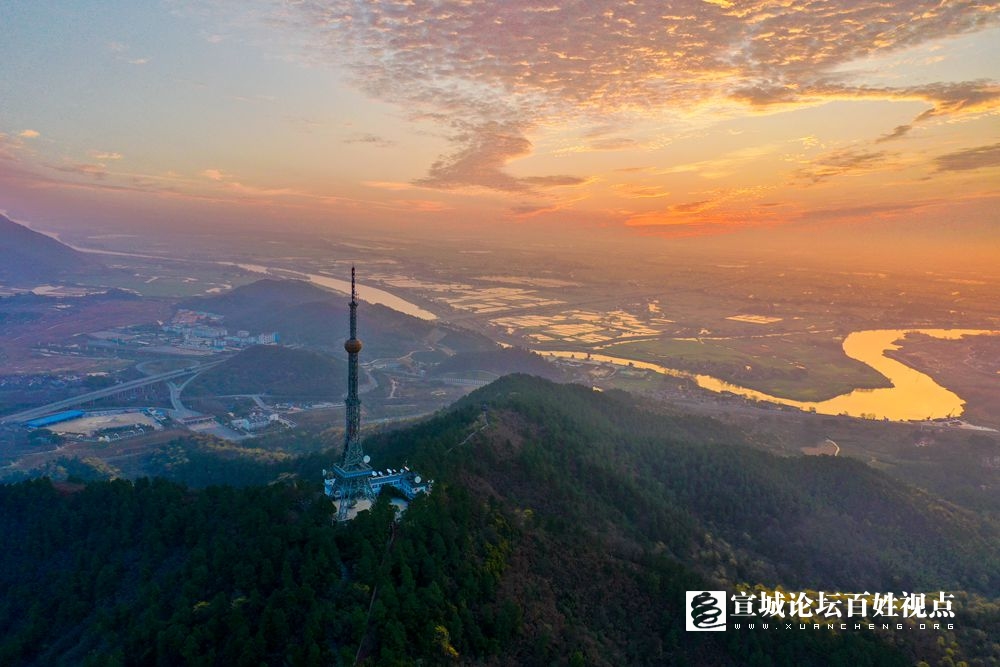 敬亭山晨曦.jpg
